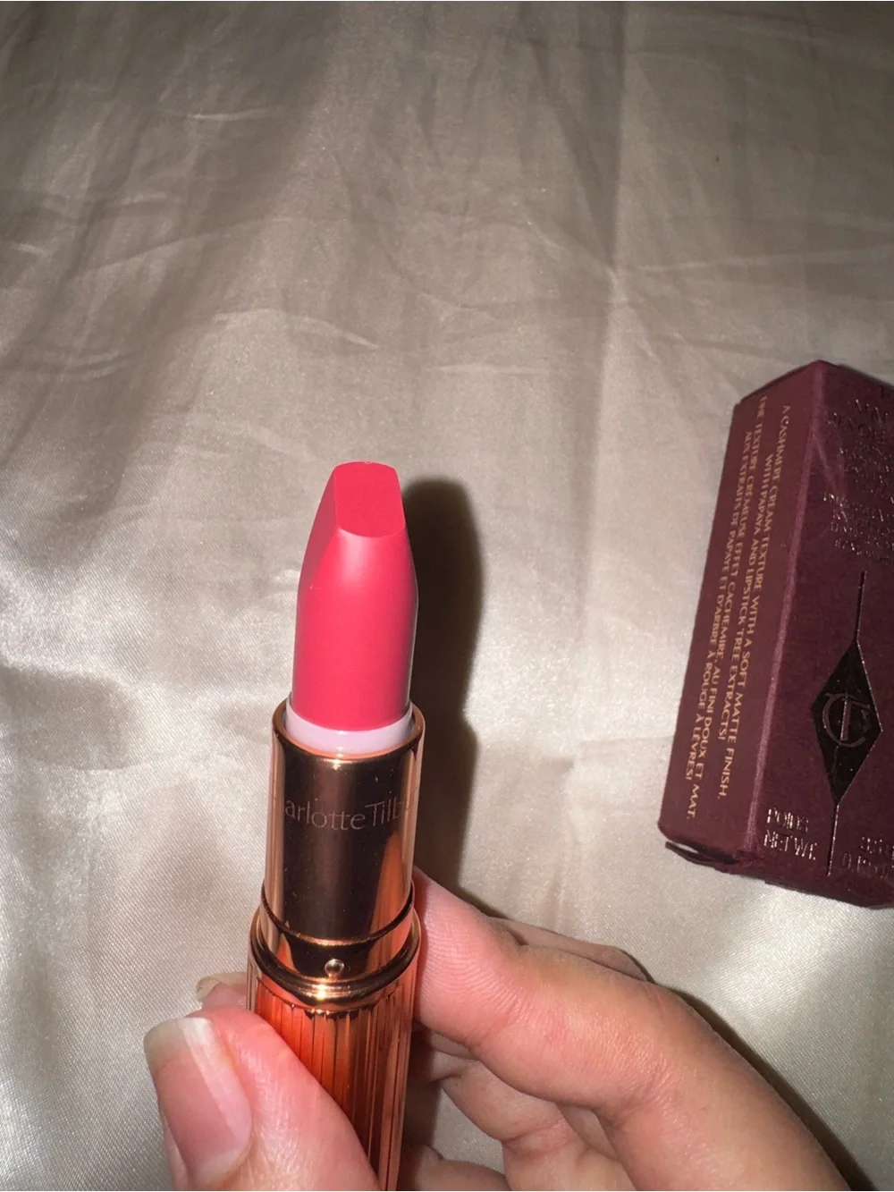 Charlotte Tilbury Matte Revolution Lipstick Gracefully Pink NEW